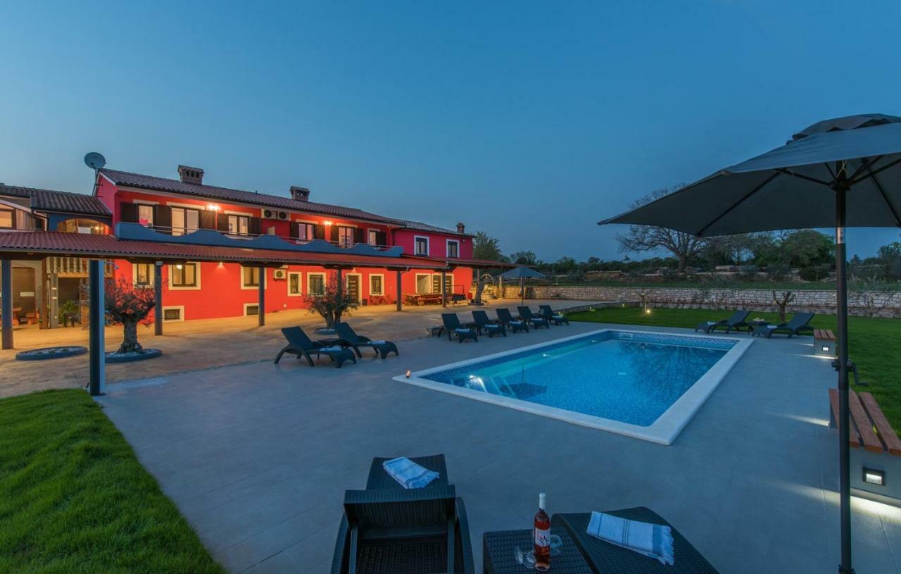 Sea View Apartments With Shared Pool Помер Экстерьер фото
